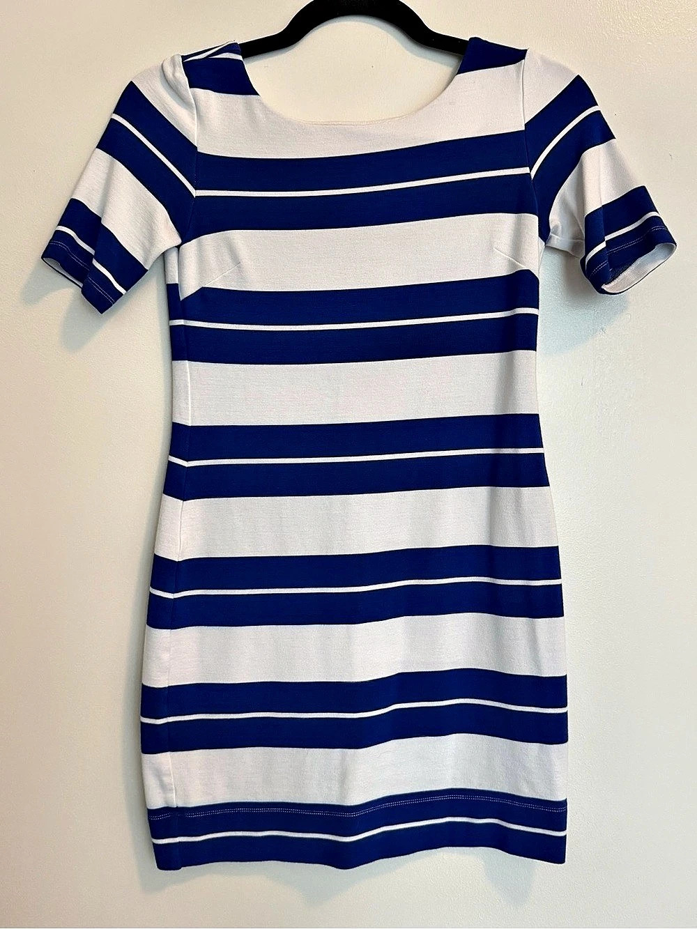 Banana Republic Striped Mini Dress Blue & White Size Small Like New
